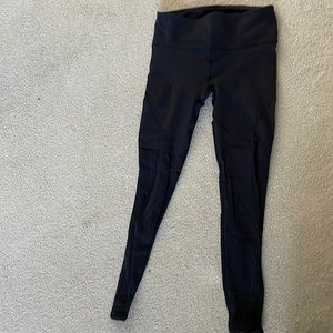lululemon wunder under pants with cutouts - size 8